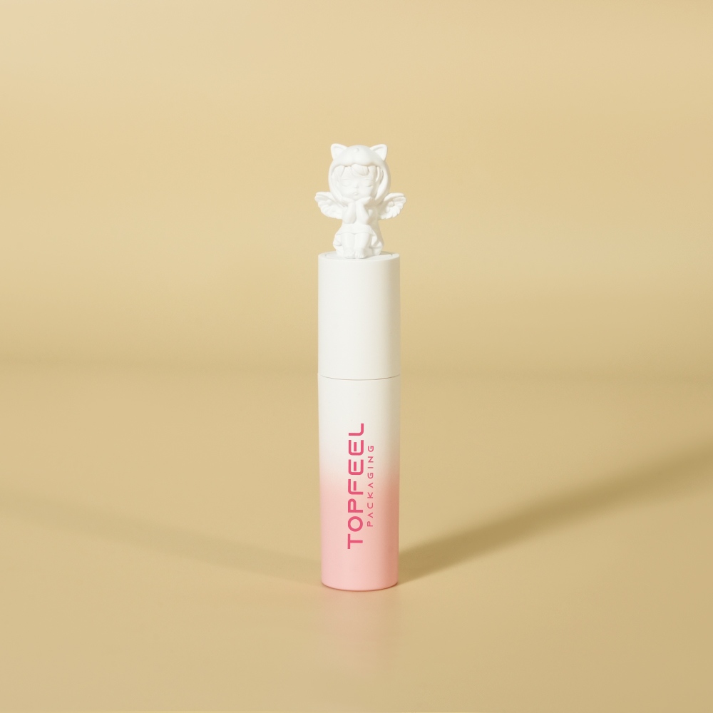 3D人偶顶唇彩管