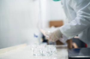 化妆品产品验证与包装兼容性测试简易指南插图 包装兼容性测试